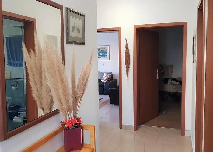 Comfort With Big Balcony - Apartment *